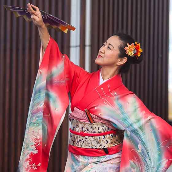 Japanese Dancing Mai